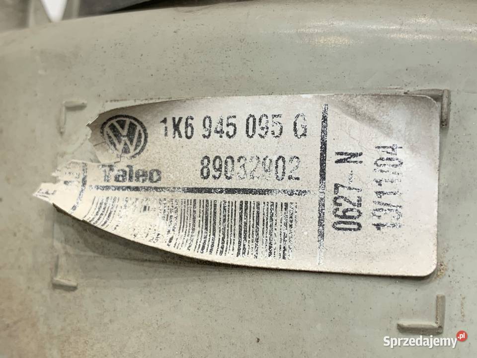 LAMPA LEWY TYŁ VW GOLF V 1K6945095G Hatchback podkarpackie