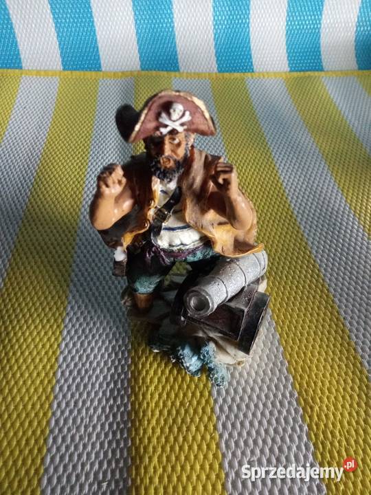 Figurkę sprzedam Dom i Ogród Borówno