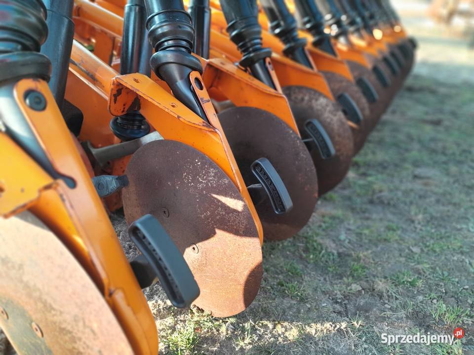 Siewnik amazone d 9 Oporów