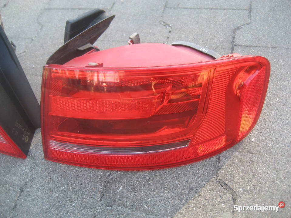 audi a4 b8 sedan 0811r lampa tył prawa lewa wielkopolskie Rakoniewice