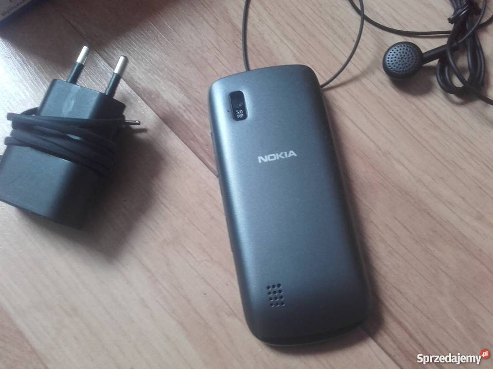telefon NOKIA ASHA 300 DUALSIM STAN IDEALNY Wawrzeńczyce