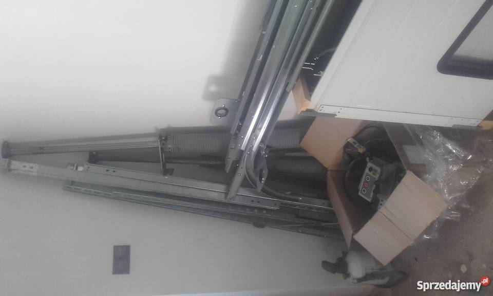 Brama segmentowa 35 x 4 Metalowe podkarpackie Czudec