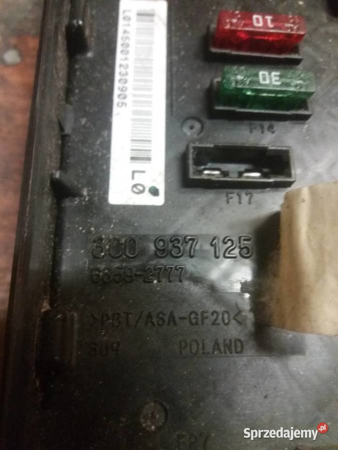 Vw passat b6 skrzynka bezpieczników 3c0937125 osobowe Wola