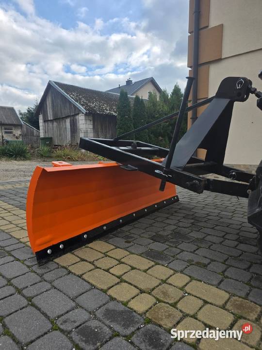 Pług na tuz ciągnika nowy obracana wieżyczka Osprzęt roboczy Kielce sprzedam
