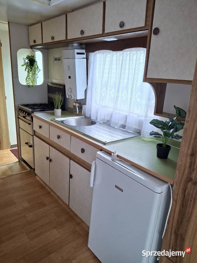 DOMEK HOLENDERSKI ANGIELSKI PRZYCZEPA TRANSPORT