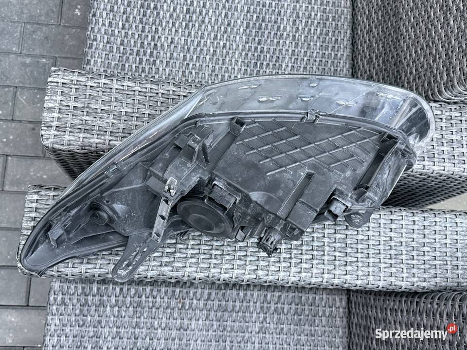 Lampa przednia Renault Megane III Poznań