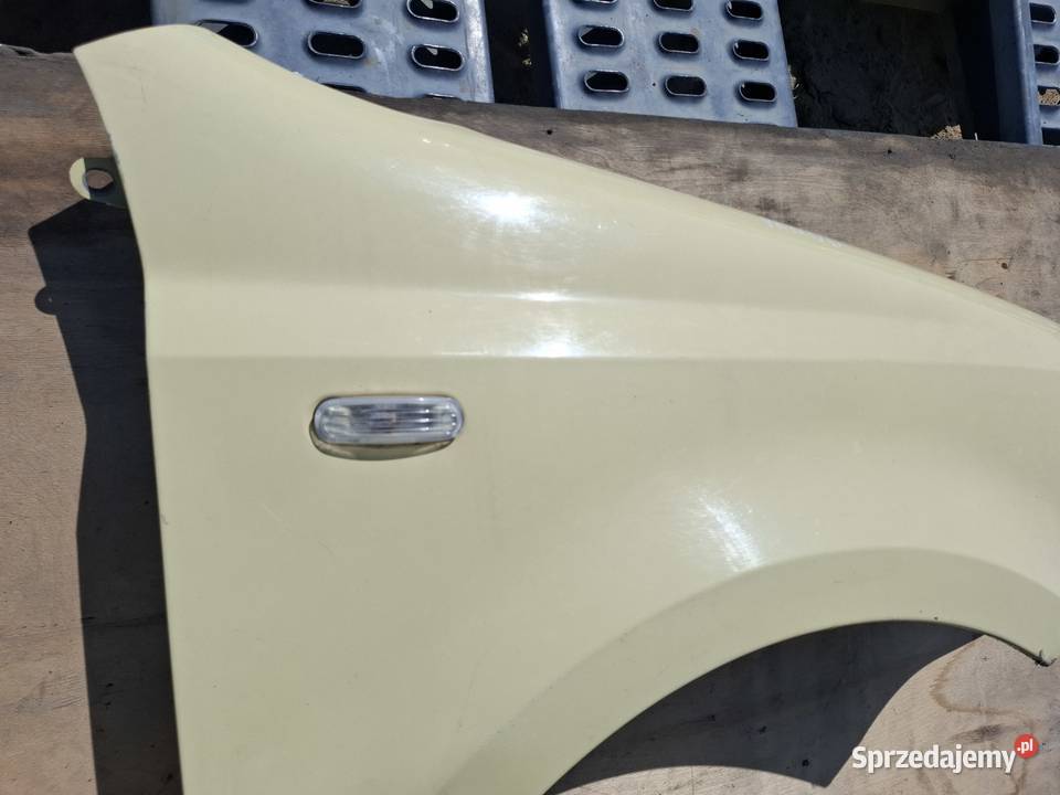Błotnik Prawy Przód Fiat Panda