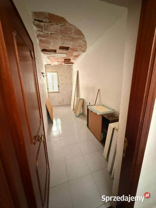 Na sprzedaż kamienica Sycylia Carini Palermo Liczba pokoi 4 wielkopolskie Słupca