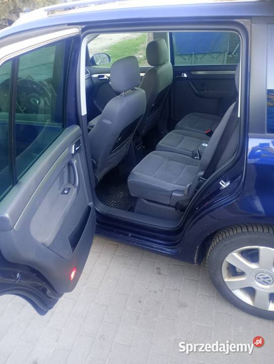 Sprzedam volkswagen Touran 27000km Volkswagen Chodzież