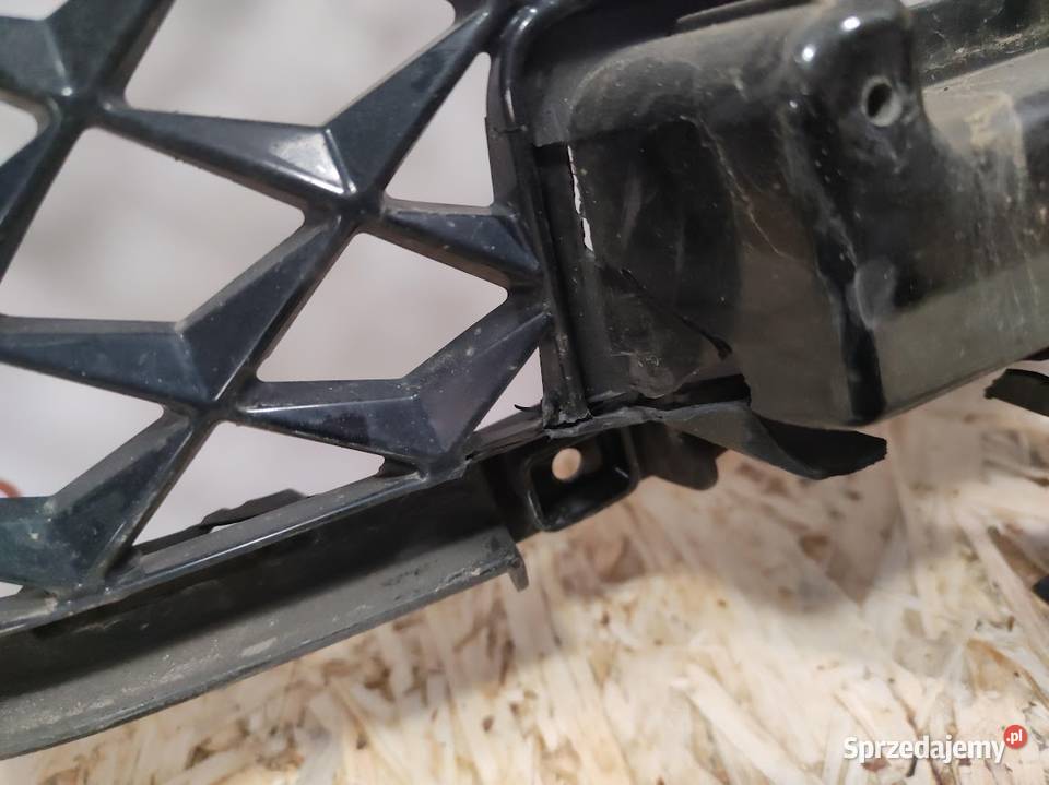 Grill Atrapa Citroen DS7 1822 9820885677 Pleszew sprzedam