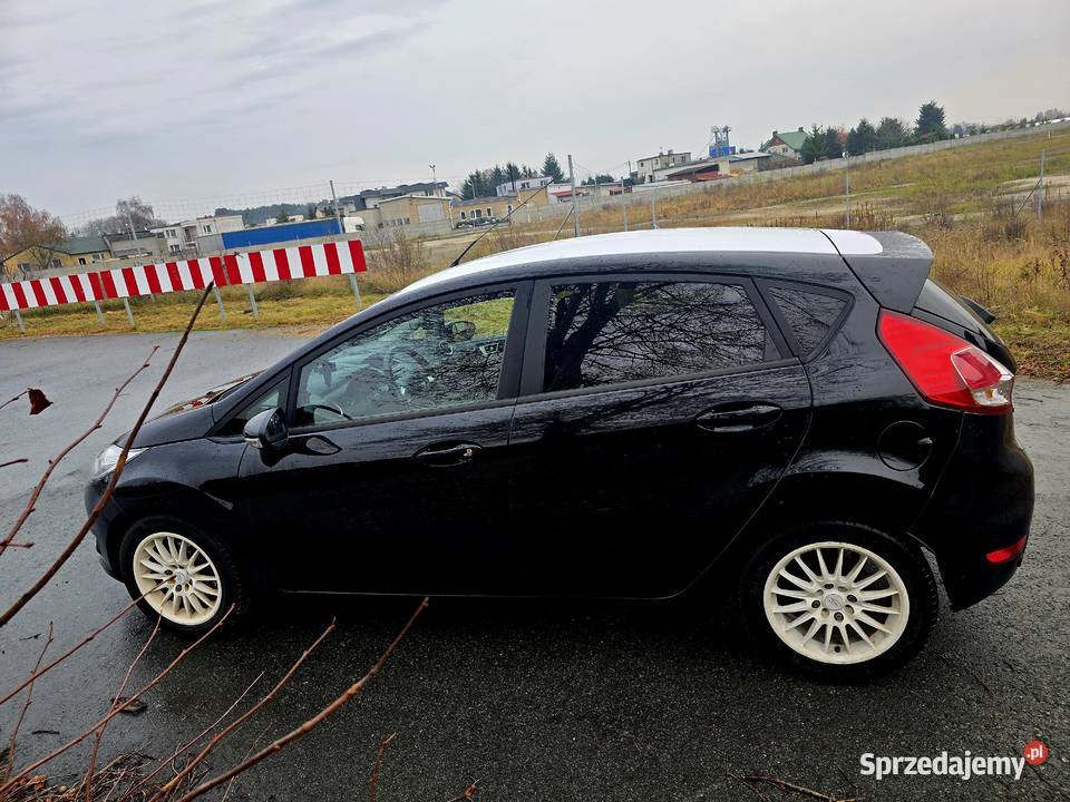 FORD FIESTA podgrzewane siedzenia kamerka benzyna kujawsko-pomorskie