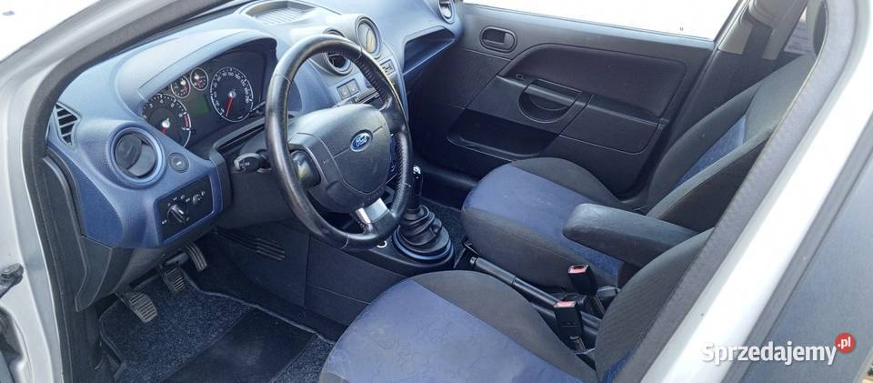 Ford Fiesta 14 BenzynaZ Niemiec5 drzwiUszkodzona Szamotuły