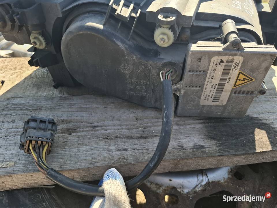 Lampa Lewa Przód Ford Mondeo MK3 Xenon Wisznice sprzedam
