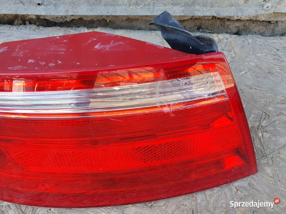 AUDI A5 8T0 LAMPA LEWA TYLNA LEWY TYŁ 8T0945095 Międzychód