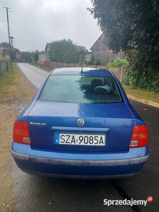 Passat B5 16benzyna gaz ważny do 2030 możliwa autoalarm Passat Sekursko sprzedam