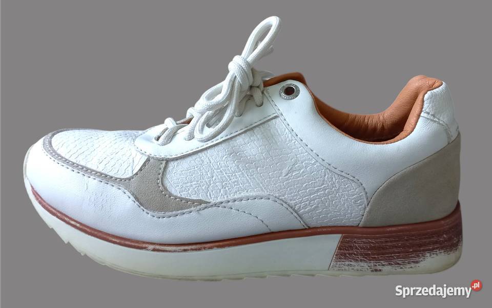 Damskie białe klasyczne niskie sznurowane sprzedam