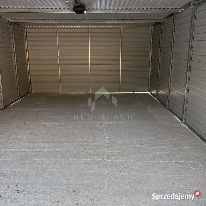 Garaż Blaszany 4x6m Brama uchylna Rynny Ciemny