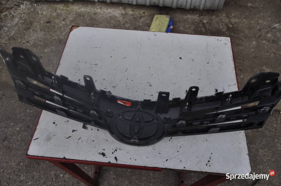 Toyota Corolla E16 Lift Atrapa Grill 5311102A80 Sierakowice