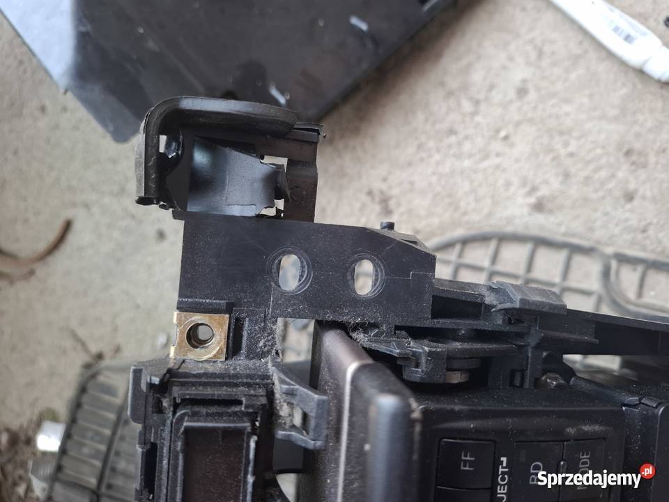 Panel Środkowy Radio Kompletny Audi A6 C5 osobowe Wisznice