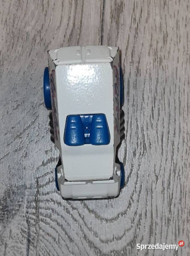 Autko samochód resorak Hot Wheels Cool One 2015 Łódź