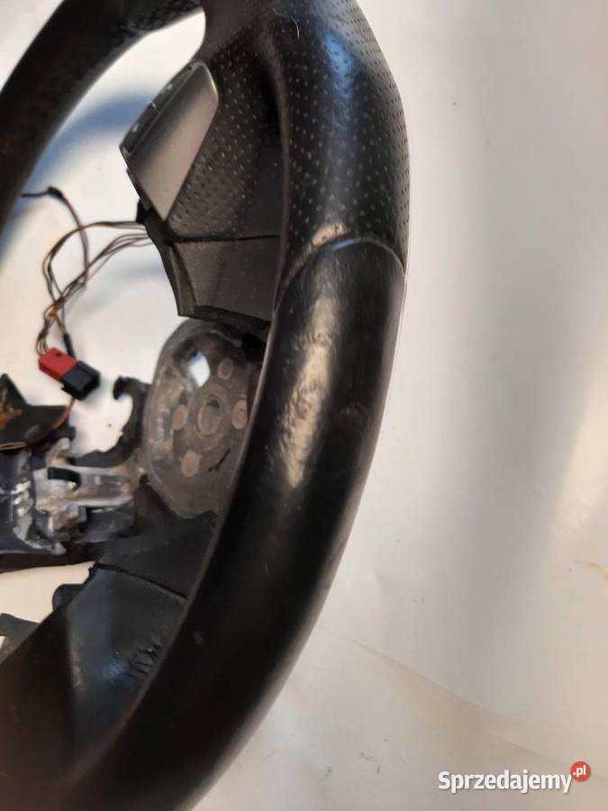 Fiat Bravo II skórzana kierownica przyciski Ksawerów