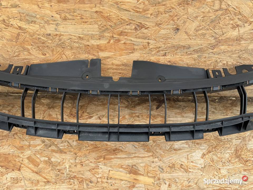 Czaszka mocowanie ślizg stelaż zderzaka przód osobowe Sieraków sprzedam