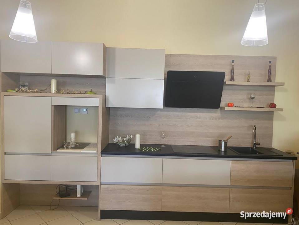 Kuchnia nowoczesna ekspozycja długość 380 Skawina