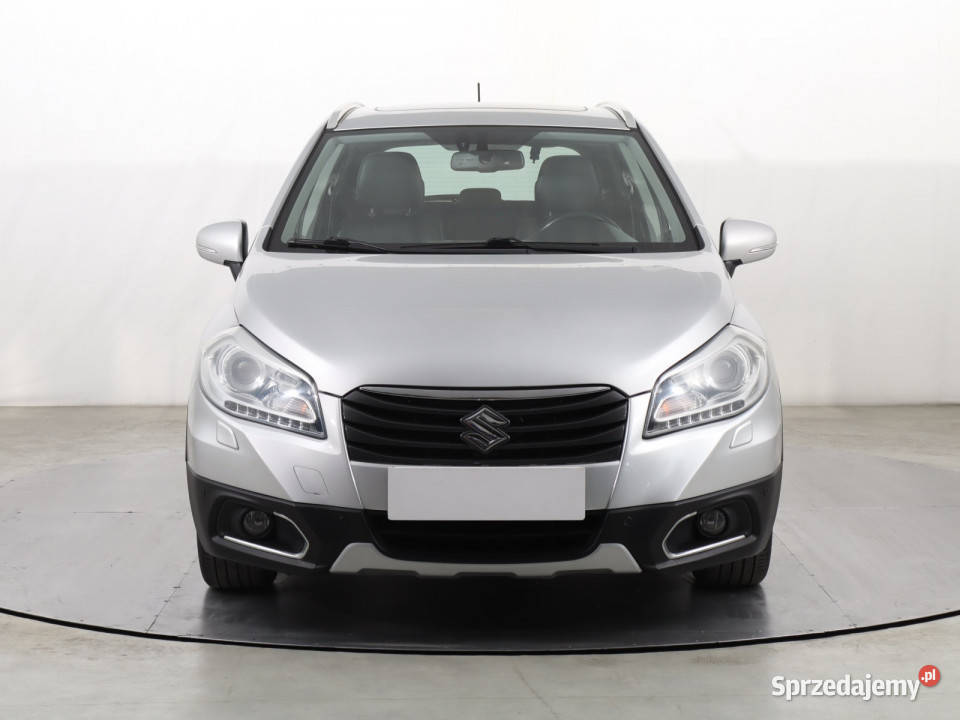 Suzuki SX4 SCross 16 VVT światła przeciwmgielne