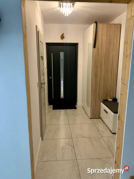 Energooszczędny dom w centrum Józefowa 2 piętra Józefów