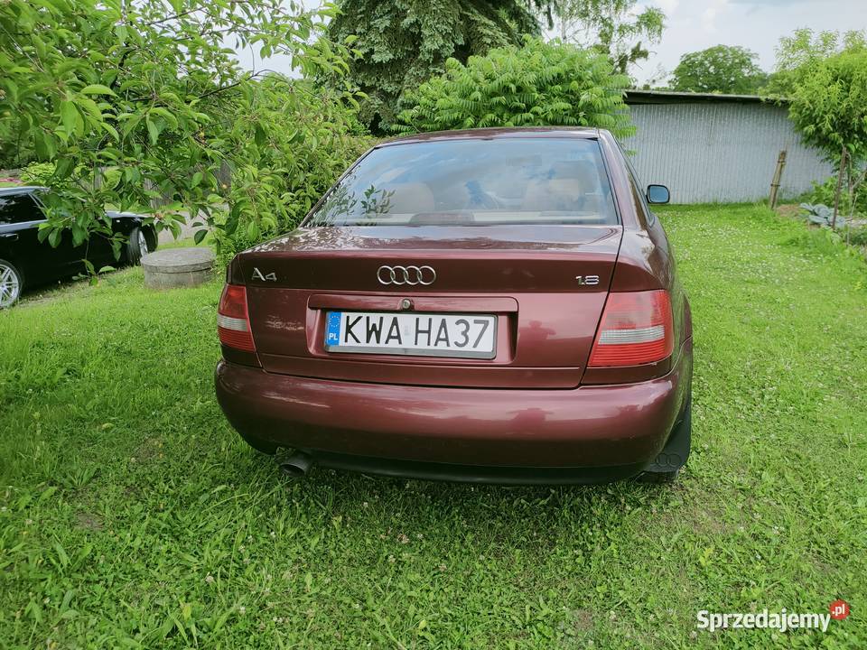 Audi A4 B5 18 125 klimatronik brązowe wnętrze Wadowice
