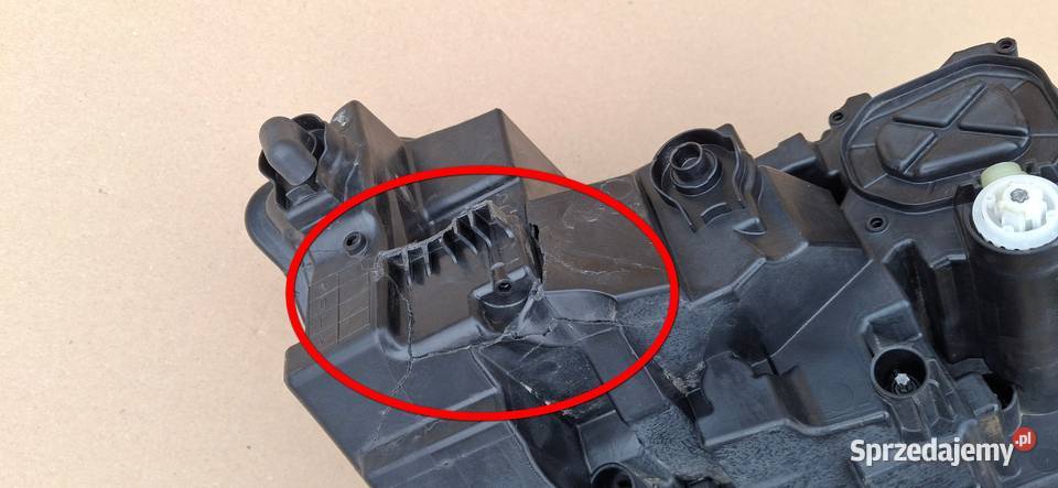 SKODA ENYAQ REFLEKTOR LEWY FULL LED LAMPA LEWA Bieleń