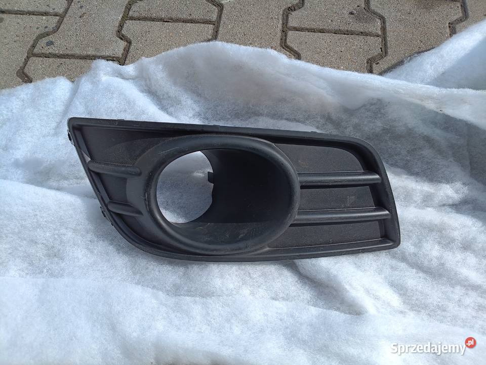 Suzuki SX4 lift 09 kratka zderzaka 7175155l0 R Atrapy Atrapy