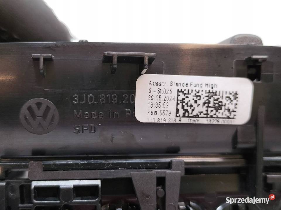 KRATKI NAWIEWU TYŁ TUNELU Skoda Superb IV 2023