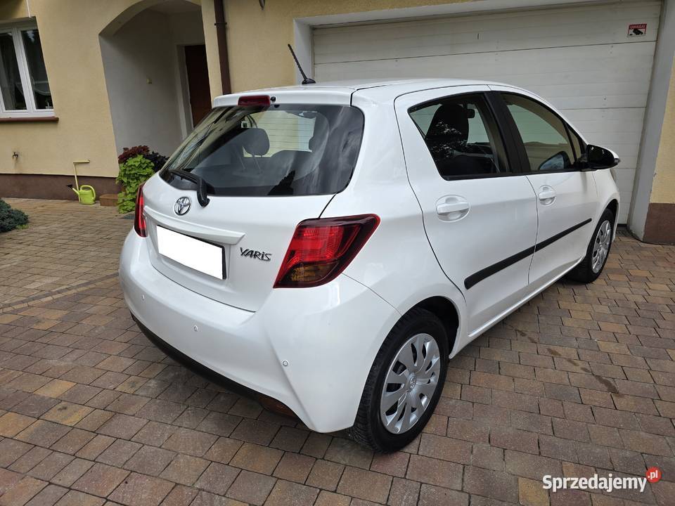 Toyota Yaris 10 VVTi salon Polska bezwypadkowy mazowieckie Karczew sprzedam