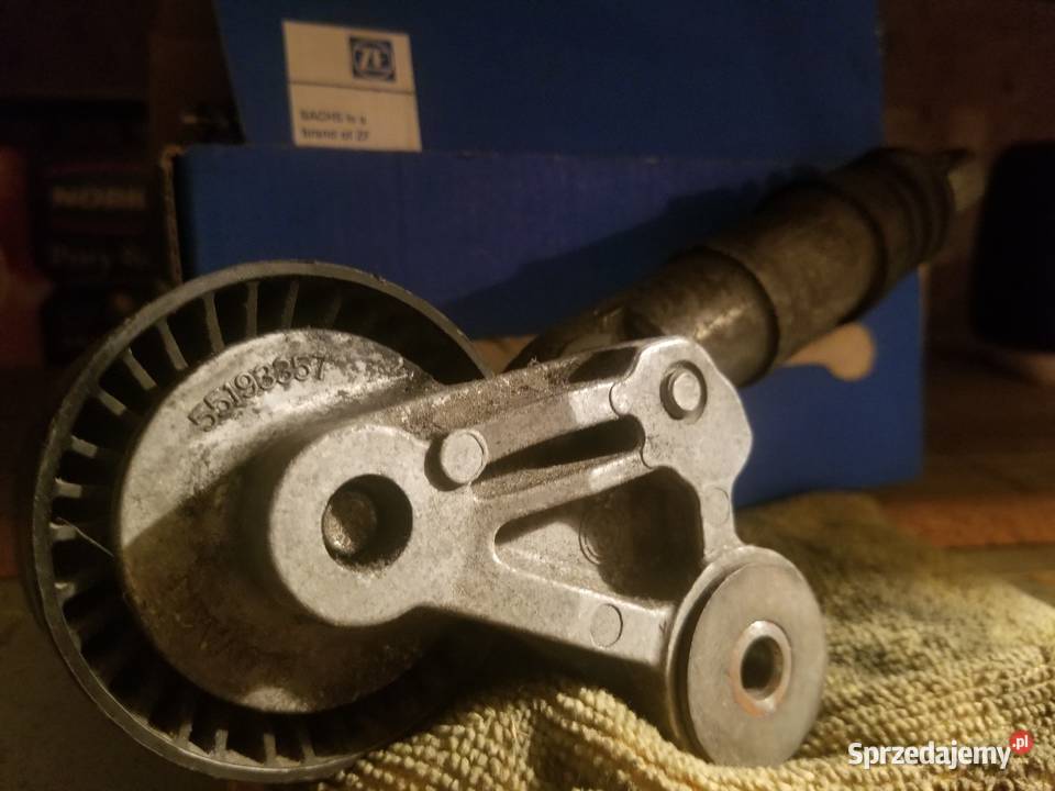 Napinacz paska osprzętu alfa 159 brera 24jtdm Silniki i osprzęt małopolskie Kraków