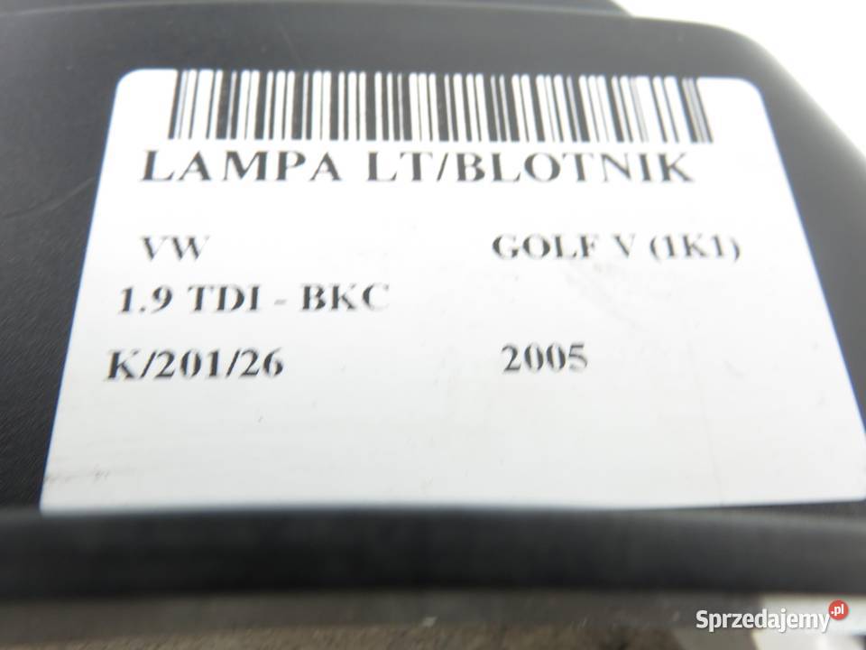 LAMPA LEWA TYLNA VW GOLF V 1K1