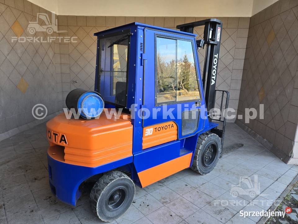 Wózek Widłowy TOYOTA 5FG30 Kabina 3700 mm TOYOTA