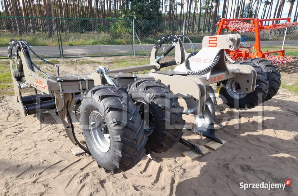 Głębosz z wałem kolczastym Tandem szerokość 3 m Pługi Malbork