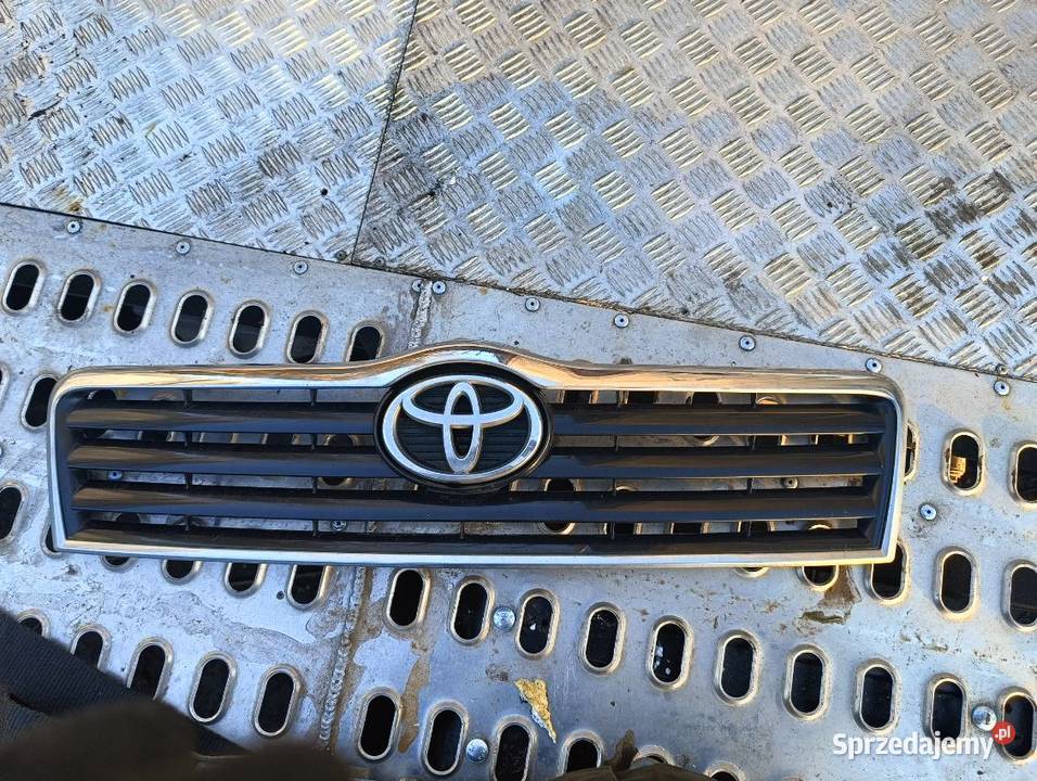 Grill atrapa Toyota Avensis T25 przedlift zachodniopomorskie