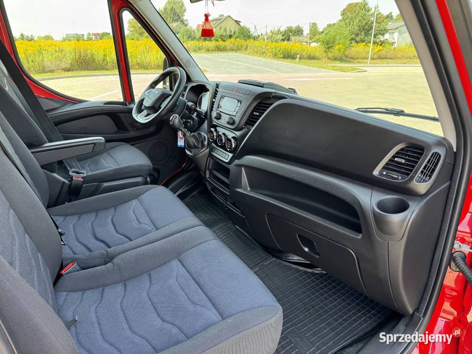 Iveco Daily 2022r50C1830 Plandeka 12 Palet 2x wspomaganie kierownicy Iveco świętokrzyskie Daleszyce