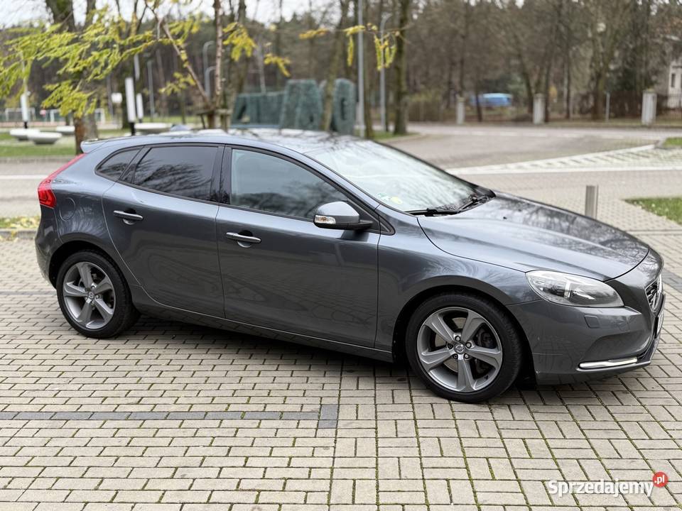 Volvo V40 D3 20 150 6 nieuszkodzony Łuków