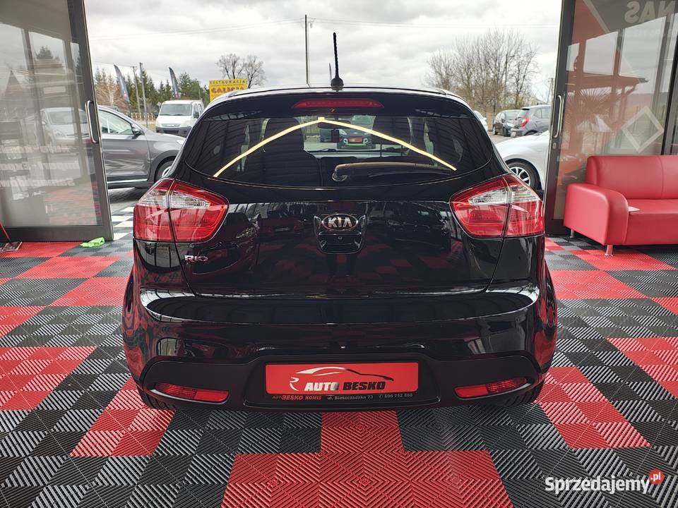 KIA RIO 2015R BENZYNA KOLOROWAN NAWIGACJA KAMERA benzyna Zarszyn