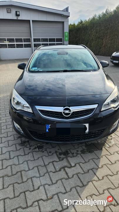 Opel Astra J Kombi 20CDTI 165 2012r automat Astra podkarpackie