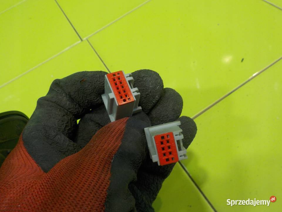 RANGE ROVER SPORT I 27 TDV6 07r 5D lusterko lewe osobowe Suków