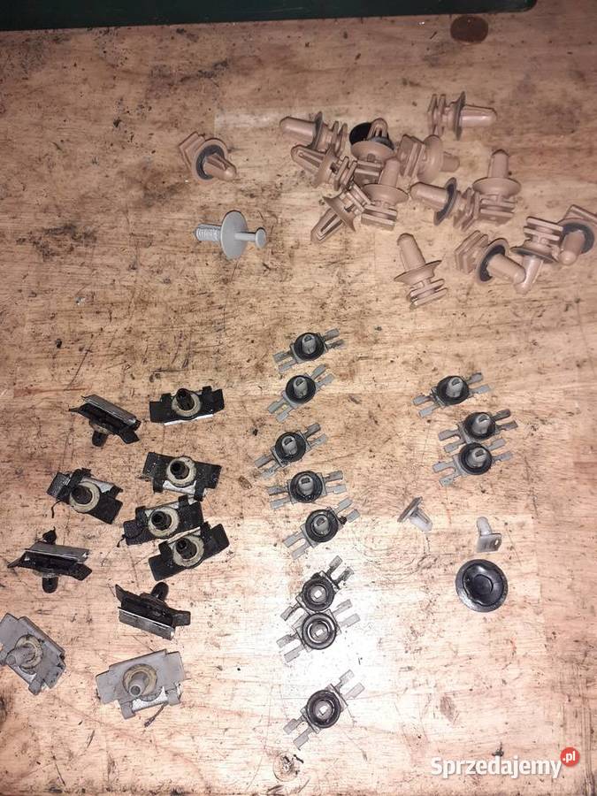 fotele kanapa BMW E91 kombi Angol listwy Biłgoraj