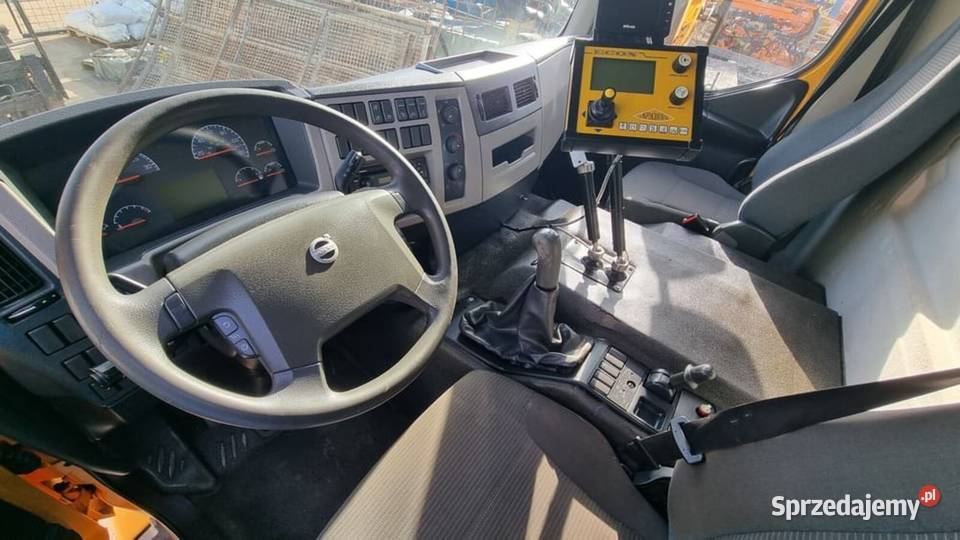 Pługo Piaskarka Volvo FE 300 Econ 9m3 Pługi (piaskarki) Markowice