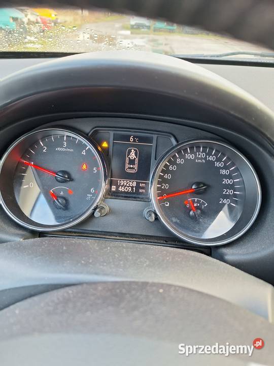 Nissan Qashqai 2 15 dci z Niemiec 2010 nieuszkodzony Prądocin