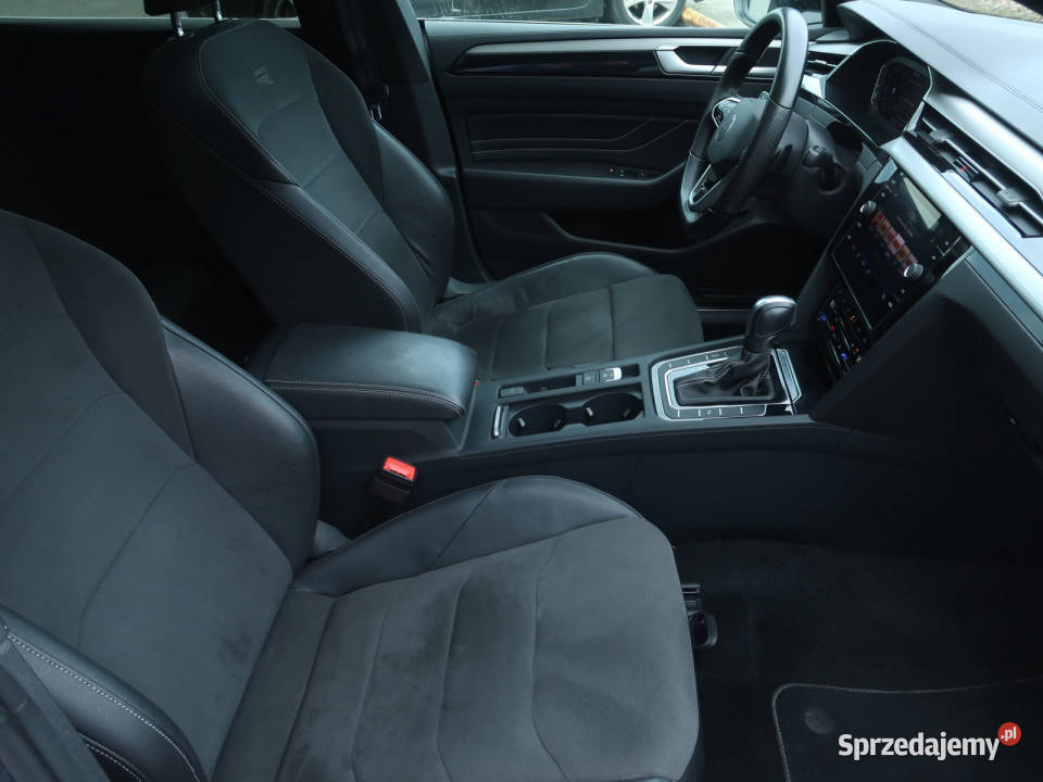 VW Arteon 20 TSI Katowice
