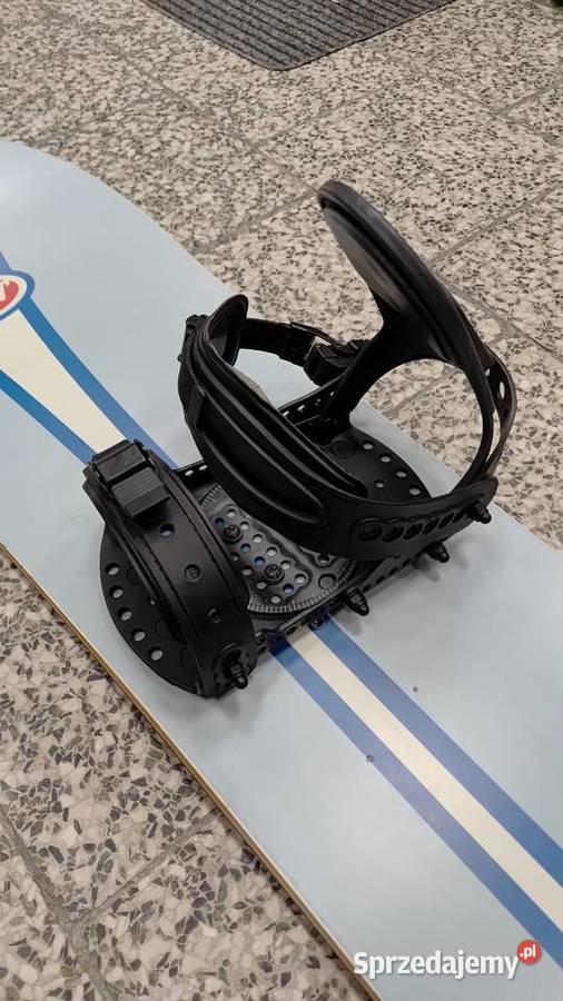 Deska snowboardowa HAMMER 163 wiązania EMERY Dębica