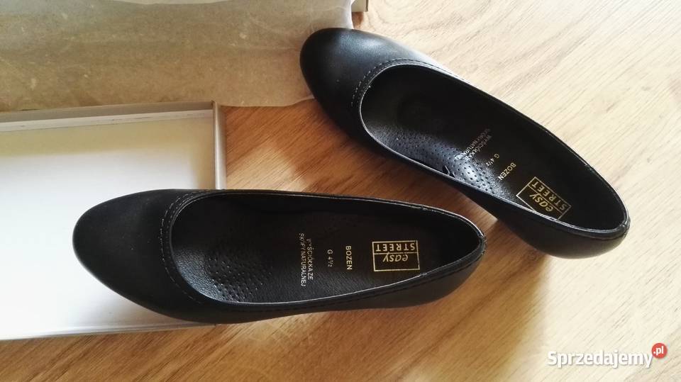 Sprzedam nowe buty z ekoskóry Zelów